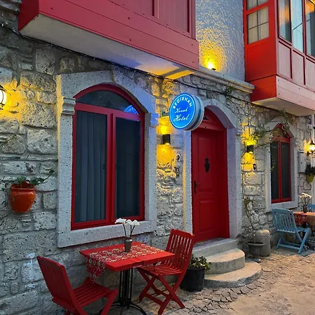 호텔 베디르한 코낙 오텔 3*