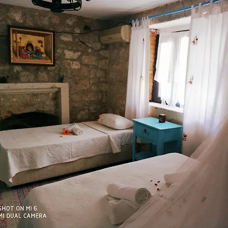 베디르한 코낙 오텔