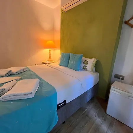 베디르한 코낙 오텔