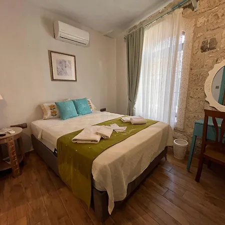 호텔 베디르한 코낙 오텔