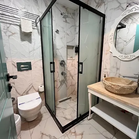 호텔 베디르한 코낙 오텔 알라카티